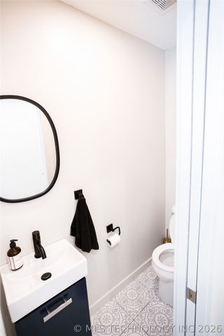 2818 S Pittsburg Avenue, Tulsa, OK 74114