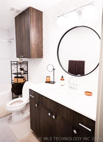 2818 S Pittsburg Avenue, Tulsa, OK 74114