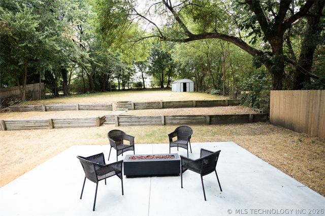 2818 S Pittsburg Avenue, Tulsa, OK 74114