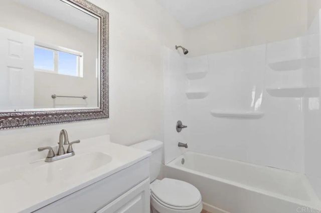 3266 Imperial Avenue, San Diego, CA 92114