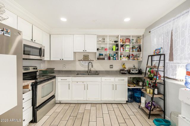 2830 N 48TH Lane, Phoenix, AZ 85035