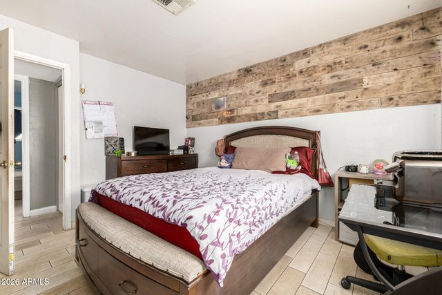 2830 N 48TH Lane, Phoenix, AZ 85035