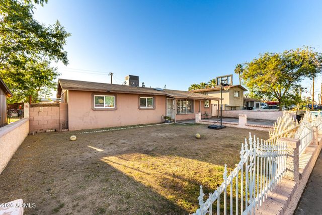 2830 N 48TH Lane, Phoenix, AZ 85035