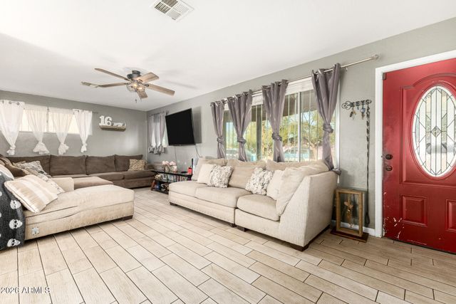 2830 N 48TH Lane, Phoenix, AZ 85035