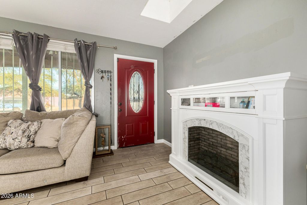2830 N 48TH Lane, Phoenix, AZ 85035 — photo 4