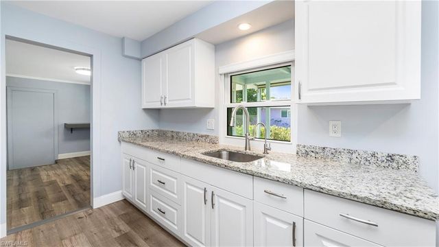 54 Hilo CT # 54, Naples, FL 34112