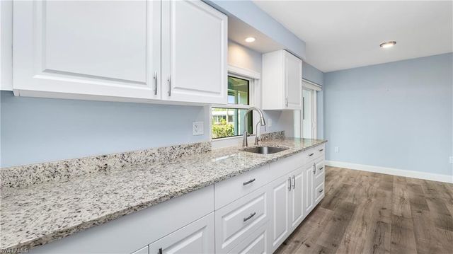 54 Hilo CT # 54, Naples, FL 34112