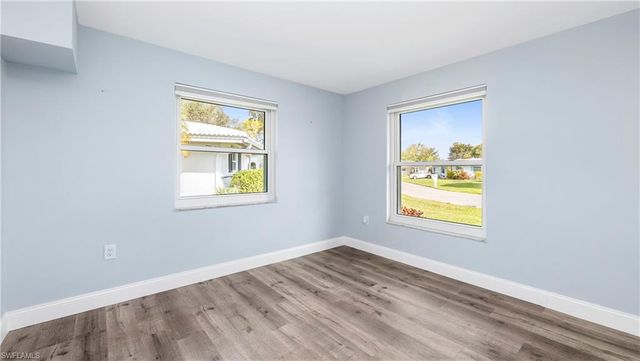 54 Hilo CT # 54, Naples, FL 34112