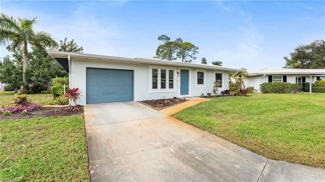 54 Hilo CT # 54, Naples, FL 34112