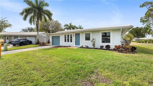 54 Hilo CT # 54, Naples, FL 34112