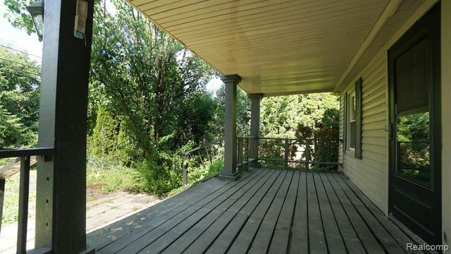 43981 S Interstate 94 Service Drive, Belleville, MI 48111