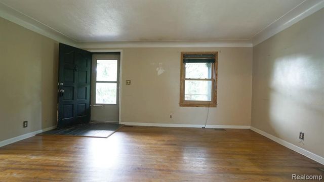 43981 S Interstate 94 Service Drive, Belleville, MI 48111