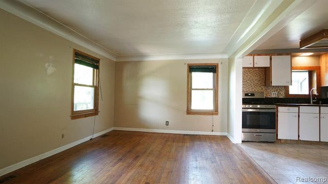43981 S Interstate 94 Service Drive, Belleville, MI 48111