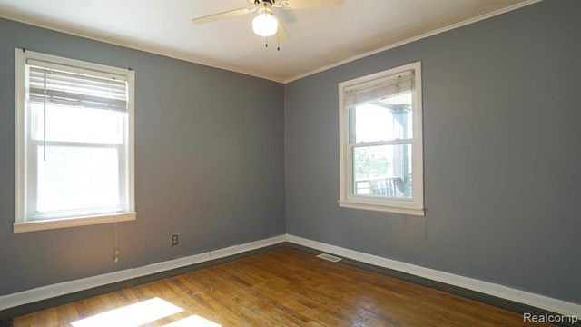 43981 S Interstate 94 Service Drive, Belleville, MI 48111