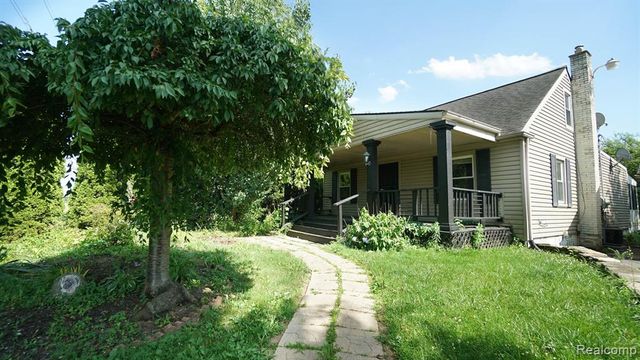 43981 S Interstate 94 Service Drive, Belleville, MI 48111