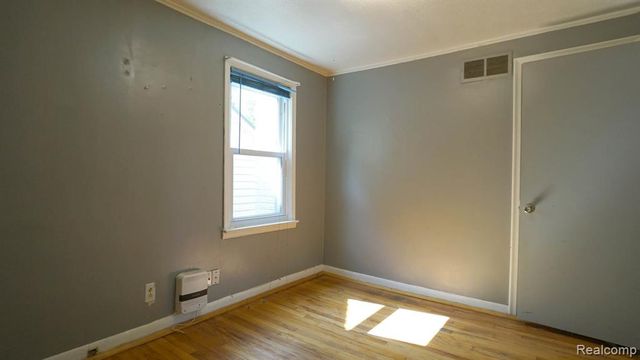 43981 S Interstate 94 Service Drive, Belleville, MI 48111