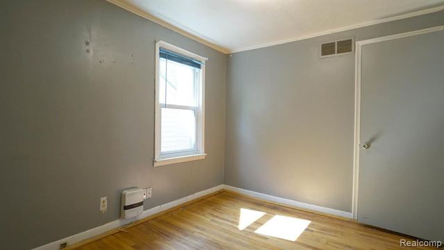 43981 S Interstate 94 Service Drive, Belleville, MI 48111