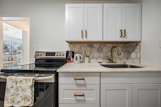 14060 MIRAMAR AVENUE, St Petersburg, FL 33708