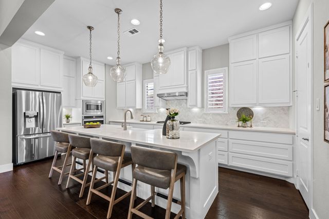 1509 Amesbury Way, Farmers Branch, TX 75234