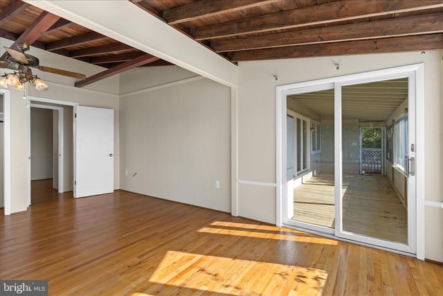 1165 STAGECOACH CIR, Lusby, MD 20657