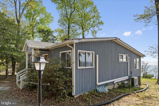 1165 STAGECOACH CIR, Lusby, MD 20657