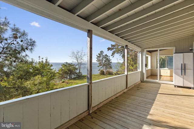 1165 STAGECOACH CIR, Lusby, MD 20657