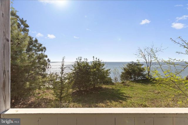 1165 STAGECOACH CIR, Lusby, MD 20657