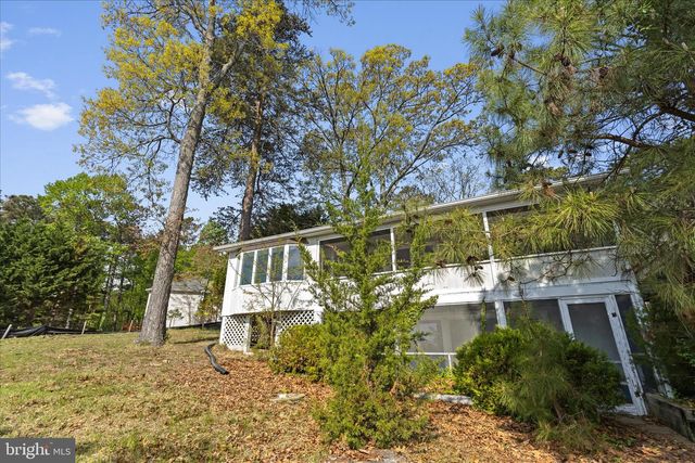 1165 STAGECOACH CIR, Lusby, MD 20657
