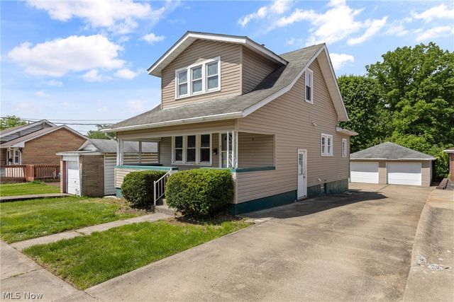 813 Jeanette Avenue, Steubenville, OH 43952