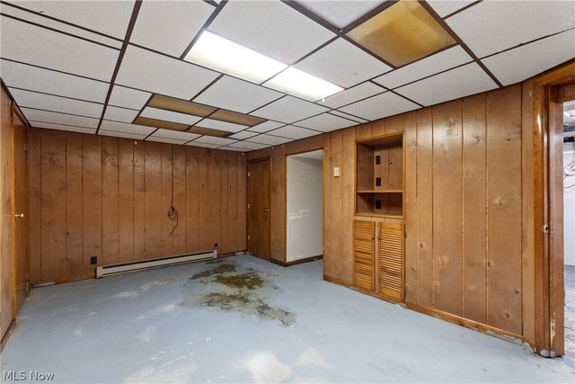 813 Jeanette Avenue, Steubenville, OH 43952