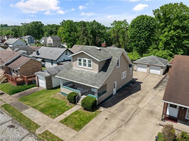 813 Jeanette Avenue, Steubenville, OH 43952