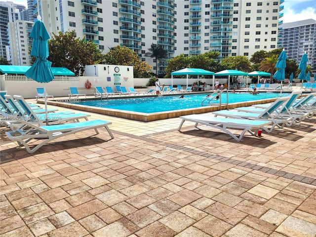 3725 S Ocean Dr 620, Hollywood, FL 33019