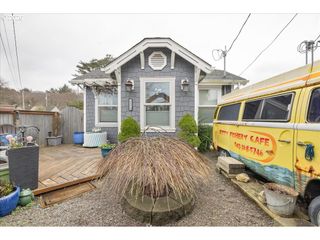 326 HIGHWAY 101, Rockaway Beach, OR 97136