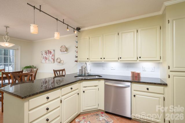 1080 Mackey Court, Gastonia, NC 28056