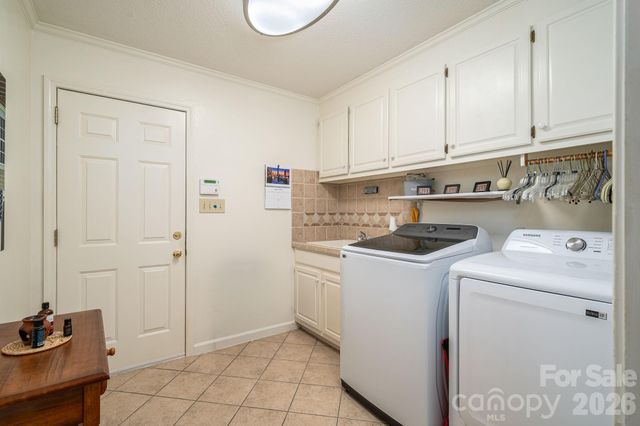 1080 Mackey Court, Gastonia, NC 28056