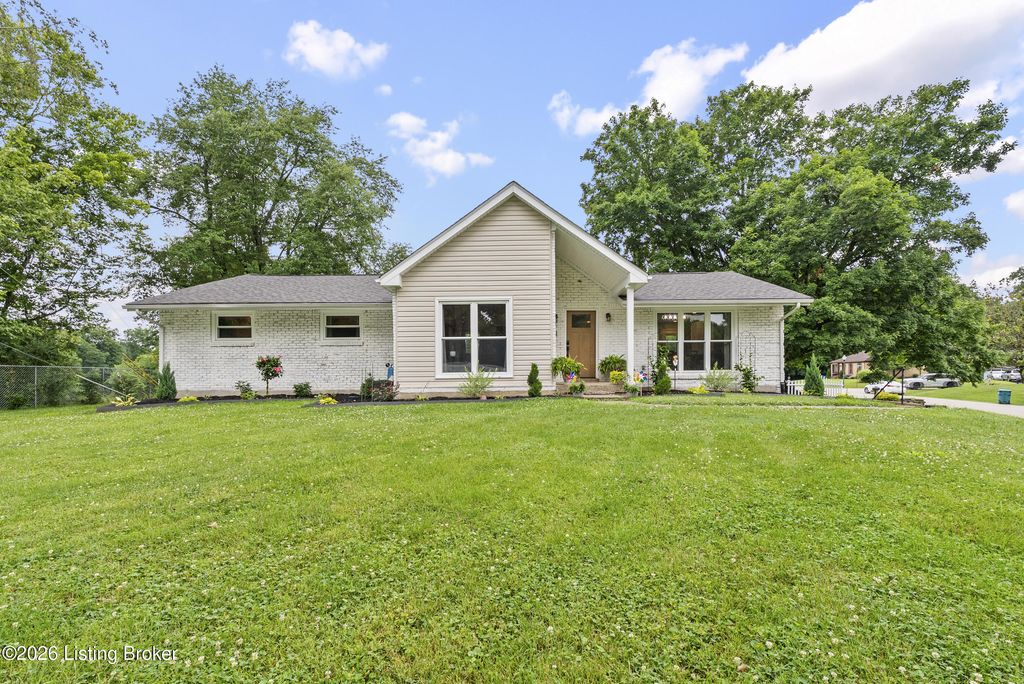 8715 US Highway 42, Prospect, KY 40059