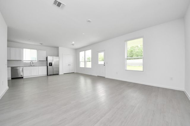 6922 Bens Landing, Cove, TX 77523