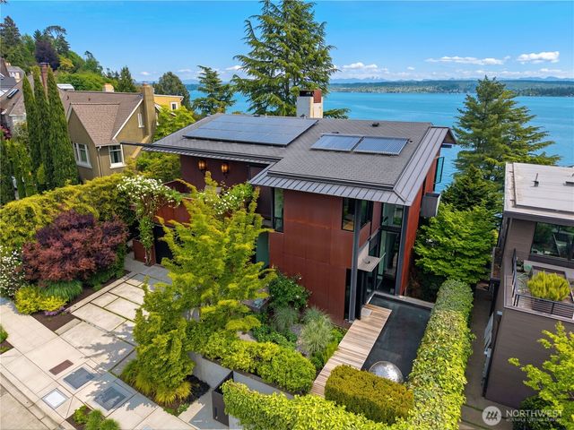 3310 E Laurelhurst Drive NE, Seattle, WA 98105