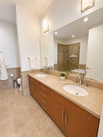 3223 W 6th 508, Los Angeles, CA 90020