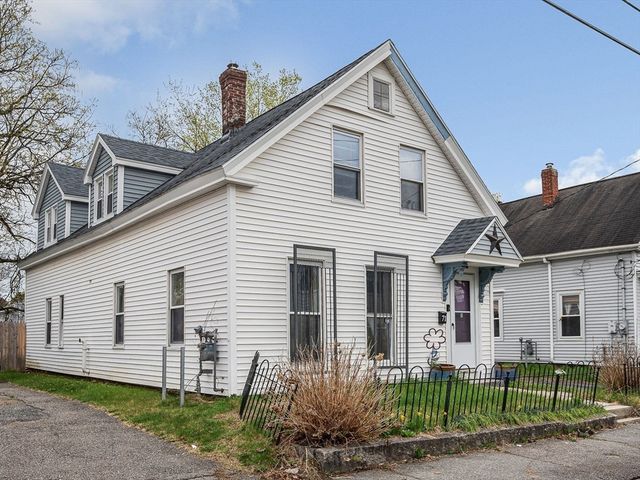 71 Snow St, Fitchburg, MA 01420