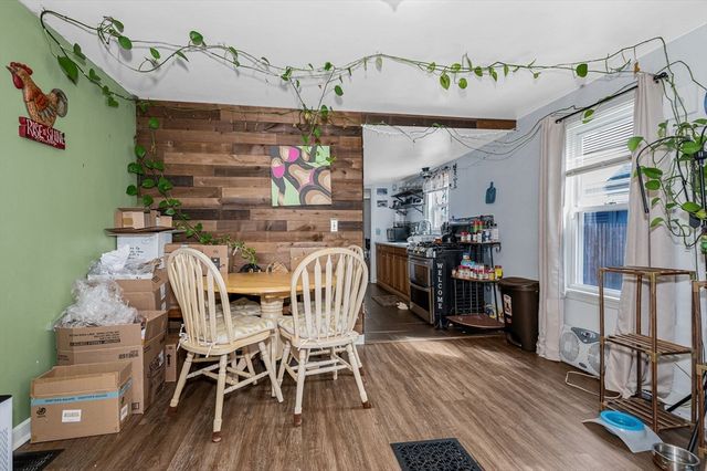 71 Snow St, Fitchburg, MA 01420