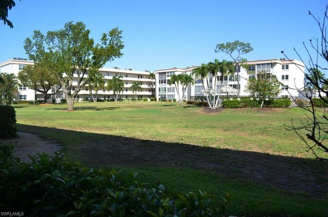 1624 Pine Valley DR 118, Fort Myers, FL 33907