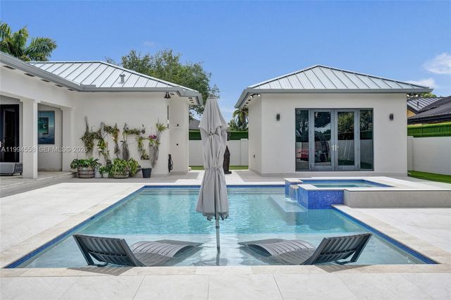 2600 SW 128th Ct, Miami, FL 33175