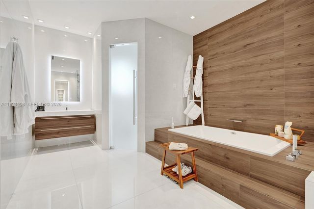 2600 SW 128th Ct, Miami, FL 33175