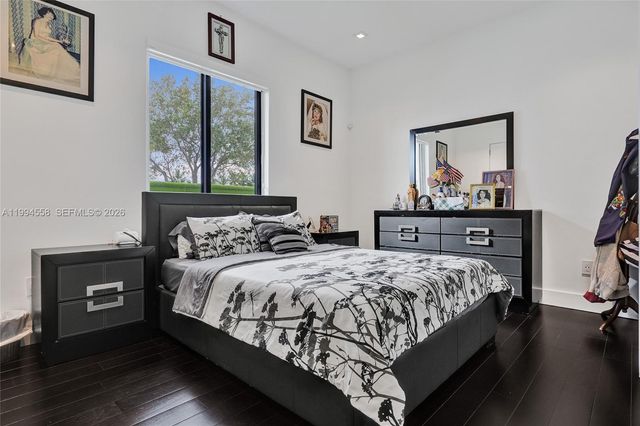 2600 SW 128th Ct, Miami, FL 33175