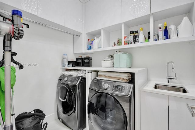 2600 SW 128th Ct, Miami, FL 33175