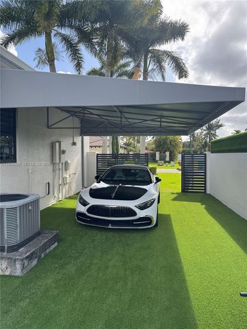 2600 SW 128th Ct, Miami, FL 33175