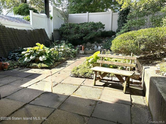 194 Justin, Staten Island, NY 10306