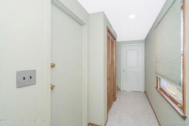 194 Justin, Staten Island, NY 10306