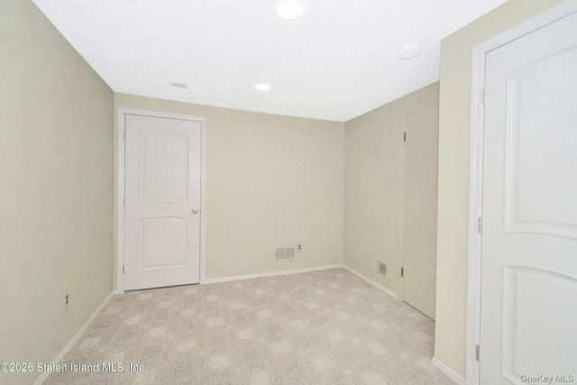 194 Justin, Staten Island, NY 10306